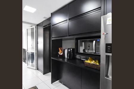 Apartamento à venda com 122m², 3 quartos e 2 vagasCozinha