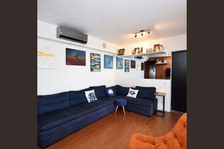 Sala de apartamento à venda com 3 quartos, 122m² em Pinheiros, São Paulo