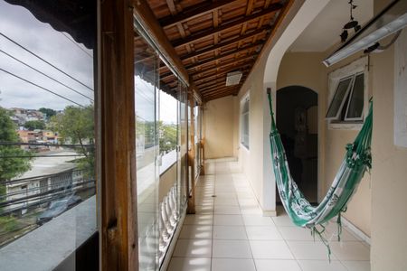 Casa para alugar com 187m², 2 quartos e 4 vagasVaranda