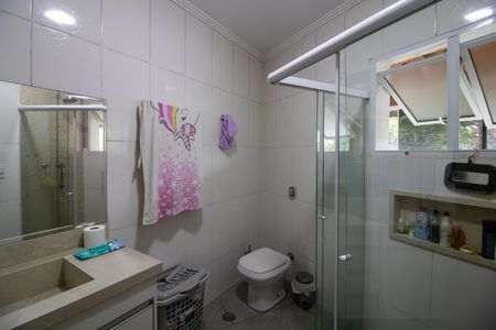 Casa para alugar com 187m², 2 quartos e 4 vagasBanheiro Quarto 2