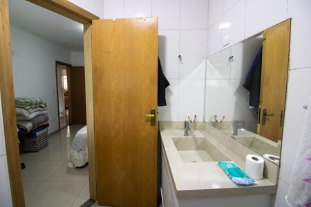 Casa para alugar com 187m², 2 quartos e 4 vagasBanheiro Quarto 2