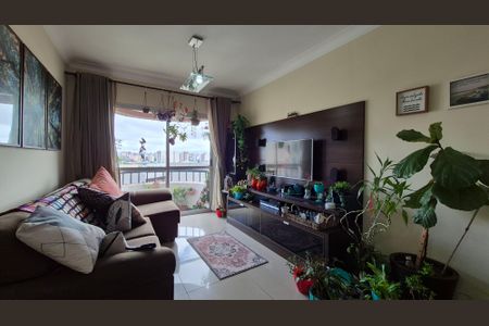 Sala de apartamento para alugar com 3 quartos, 80m² em Vila Sao Pedro, Santo André