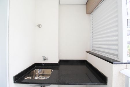 Casa de condomínio para alugar com 35m², 1 quarto e sem vaga Casa de condomínio para alugar com 35m², 1 quarto e sem vagaVaranda