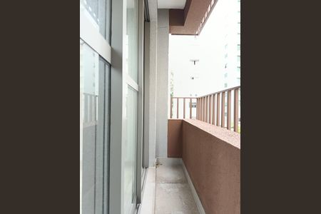 Varanda de kitnet/studio à venda com 1 quarto, 40m² em Cerqueira César, São Paulo