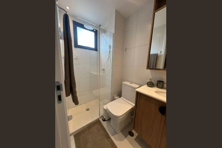 Banheiro de apartamento para alugar com 1 quarto, 25m² em Vila Olímpia, São Paulo