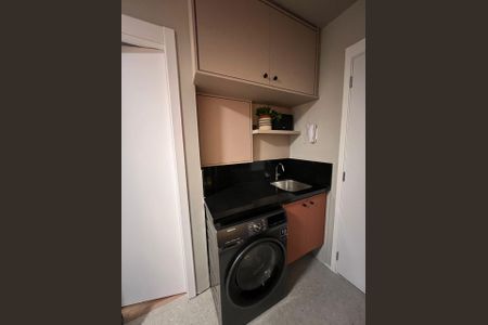Cozinha de apartamento para alugar com 1 quarto, 25m² em Vila Olímpia, São Paulo
