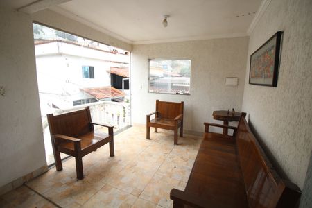 Casa à venda com 314m², 4 quartos e 3 vagasTerraço