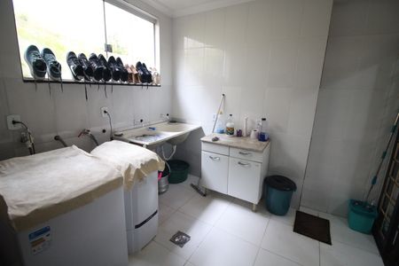 Casa à venda com 314m², 4 quartos e 3 vagasÁrea de Serviço