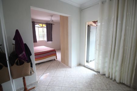 Casa à venda com 314m², 4 quartos e 3 vagasQuarto 2