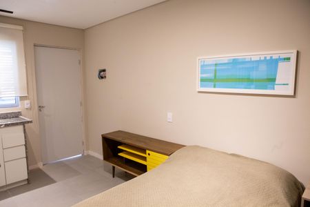 Quarto Kitnet de kitnet/studio para alugar com 1 quarto, 17m² em Butantã, São Paulo