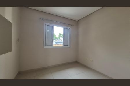Quarto  de casa para alugar com 3 quartos, 198m² em Vila Santo Alberto, Santo André