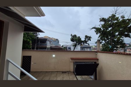 Vista  de casa para alugar com 3 quartos, 198m² em Vila Santo Alberto, Santo André