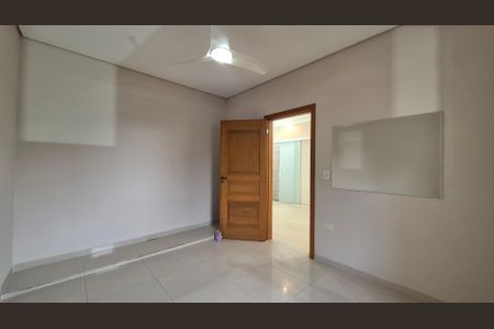 Casa para alugar com 198m², 3 quartos e 6 vagasQuarto 