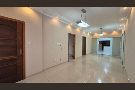 Sala  de casa para alugar com 3 quartos, 198m² em Vila Santo Alberto, Santo André