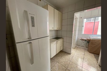 Apartamento para alugar com 68m², 3 quartos e 1 vagaCozinha e Área de Serviço