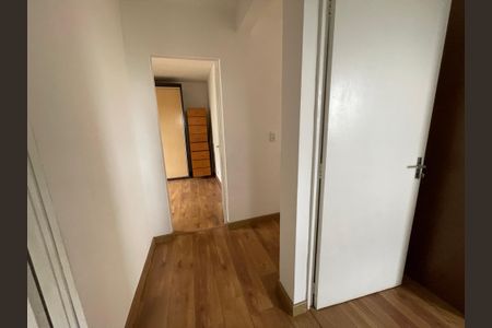 Apartamento para alugar com 68m², 3 quartos e 1 vagaCorredor