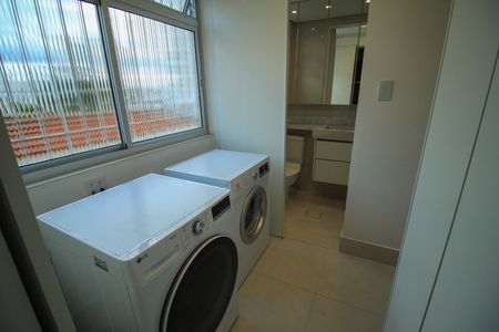 Apartamento à venda com 93m², 2 quartos e 1 vaga