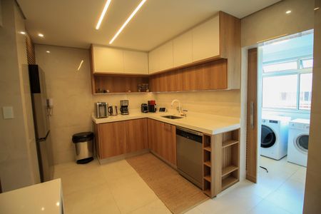 Apartamento à venda com 93m², 2 quartos e 1 vaga