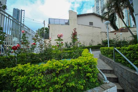 Apartamento à venda com 93m², 2 quartos e 1 vaga