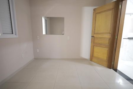 Casa para alugar com 180m², 3 quartos e 6 vagas Casa para alugar com 180m², 3 quartos e 6 vagasQuarto 1