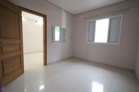 Casa para alugar com 180m², 3 quartos e 6 vagas Casa para alugar com 180m², 3 quartos e 6 vagasQuarto 3