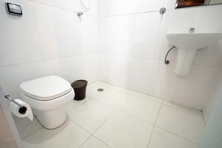 Casa para alugar com 180m², 3 quartos e 6 vagas Casa para alugar com 180m², 3 quartos e 6 vagasBanheiro Área gourmet