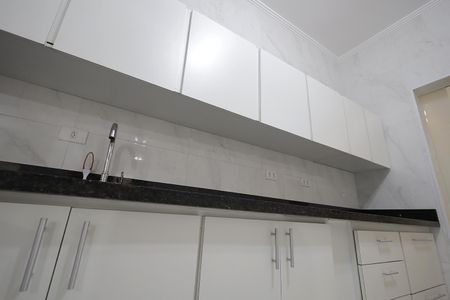 Casa para alugar com 180m², 3 quartos e 6 vagas Casa para alugar com 180m², 3 quartos e 6 vagasCozinha