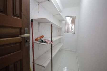 Casa para alugar com 180m², 3 quartos e 6 vagas Casa para alugar com 180m², 3 quartos e 6 vagasDispensa