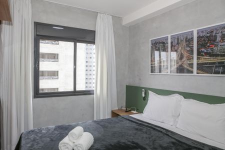 Quarto de apartamento à venda com 1 quarto, 29m² em Barra Funda, São Paulo