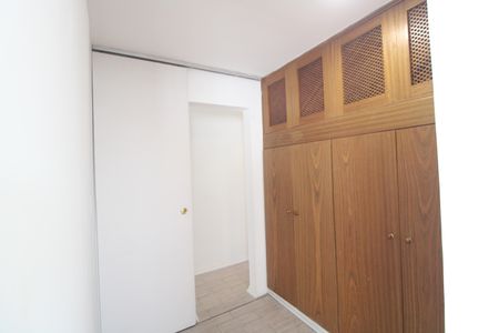 Apartamento para alugar com 180m², 4 quartos e 2 vagasQuarto de serviço