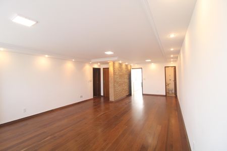 Apartamento para alugar com 180m², 4 quartos e 2 vagasSala
