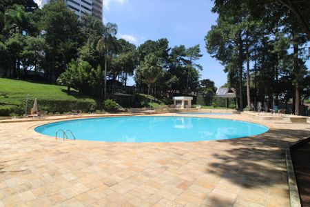 Apartamento para alugar com 180m², 4 quartos e 2 vagasPiscinas