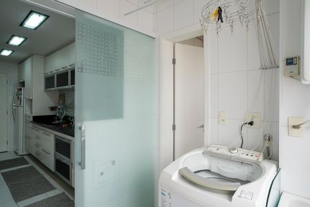 Apartamento à venda com 92m², 3 quartos e 2 vagasÁrea de serviço
