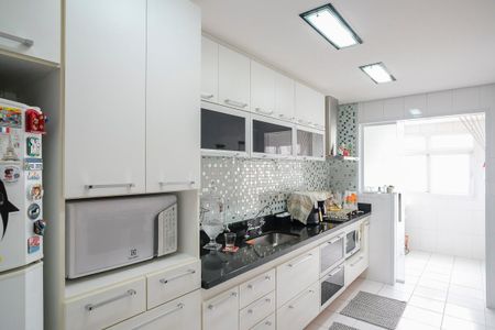 Apartamento à venda com 92m², 3 quartos e 2 vagasCozinha