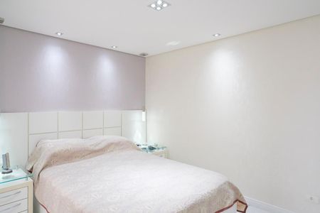 Apartamento à venda com 92m², 3 quartos e 2 vagasSuíte