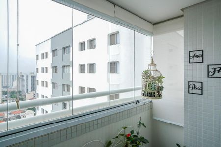 Apartamento à venda com 92m², 3 quartos e 2 vagasVaranda