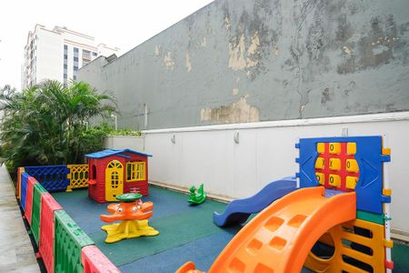 Apartamento à venda com 92m², 3 quartos e 2 vagasPlayground