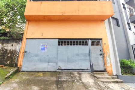 Casa para alugar com 66m², 2 quartos e 1 vagaFachada