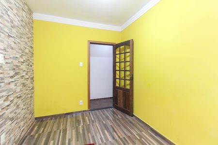 Casa para alugar com 66m², 2 quartos e 1 vagaQuarto 1