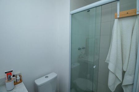 Apartamento para alugar com 49m², 2 quartos e 1 vaga Apartamento para alugar com 49m², 2 quartos e 1 vagaBanheiro da Suíte