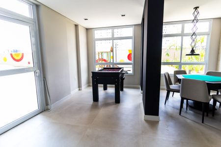 Apartamento para alugar com 49m², 2 quartos e 1 vaga Apartamento para alugar com 49m², 2 quartos e 1 vagaÁrea comum - Salão de jogos