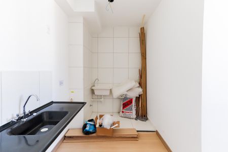 Apartamento para alugar com 37m², 2 quartos e sem vaga Apartamento para alugar com 37m², 2 quartos e sem vagaCozinha e Área de Serviço