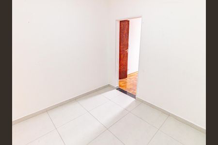 Apartamento à venda com 80m², 2 quartos e 1 vaga Apartamento à venda com 80m², 2 quartos e 1 vagaQuarto de Serviço