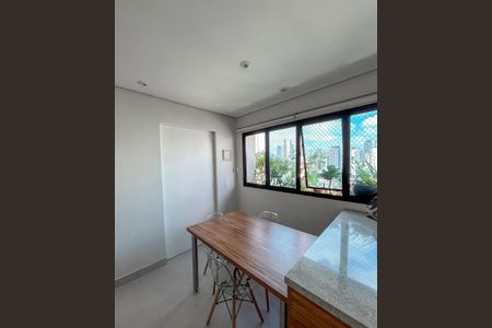 Apartamento à venda com 236m², 3 quartos e 3 vagasCozinha
