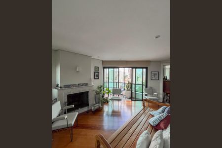 Apartamento à venda com 236m², 3 quartos e 3 vagasSala