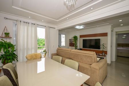 Sala de apartamento para alugar com 2 quartos, 62m² em Jardim Caner, Taboão da Serra