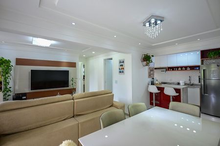 Sala de apartamento para alugar com 2 quartos, 62m² em Jardim Caner, Taboão da Serra