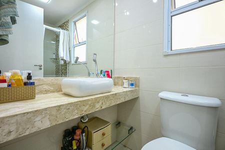 Apartamento para alugar com 62m², 2 quartos e 1 vagaBanheiro Suíte 