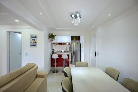 Sala de apartamento para alugar com 2 quartos, 62m² em Jardim Caner, Taboão da Serra