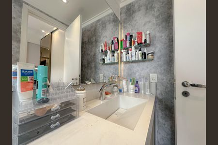 Apartamento à venda com 62m², 2 quartos e 1 vagaBanheiro Suíte 